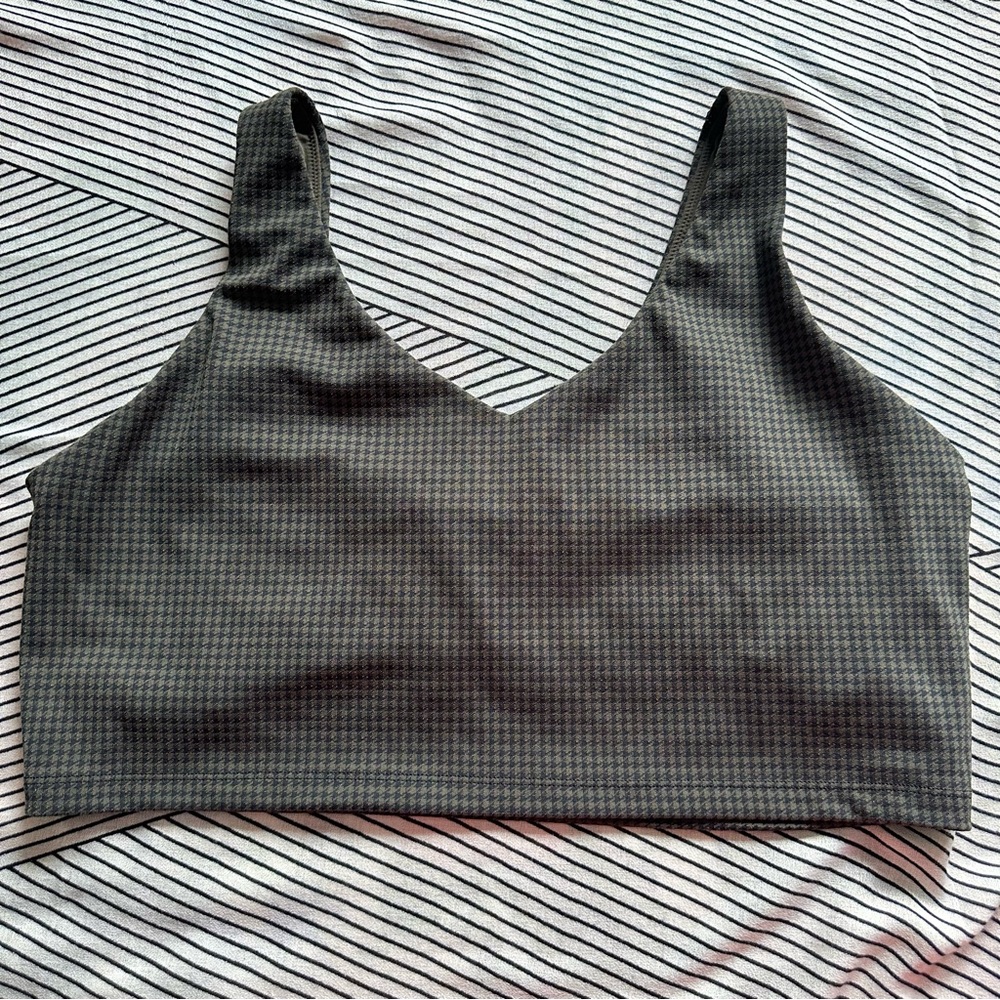 Offline by Aerie Mini Houndstooth olive V-Neck Longline Sports Bra